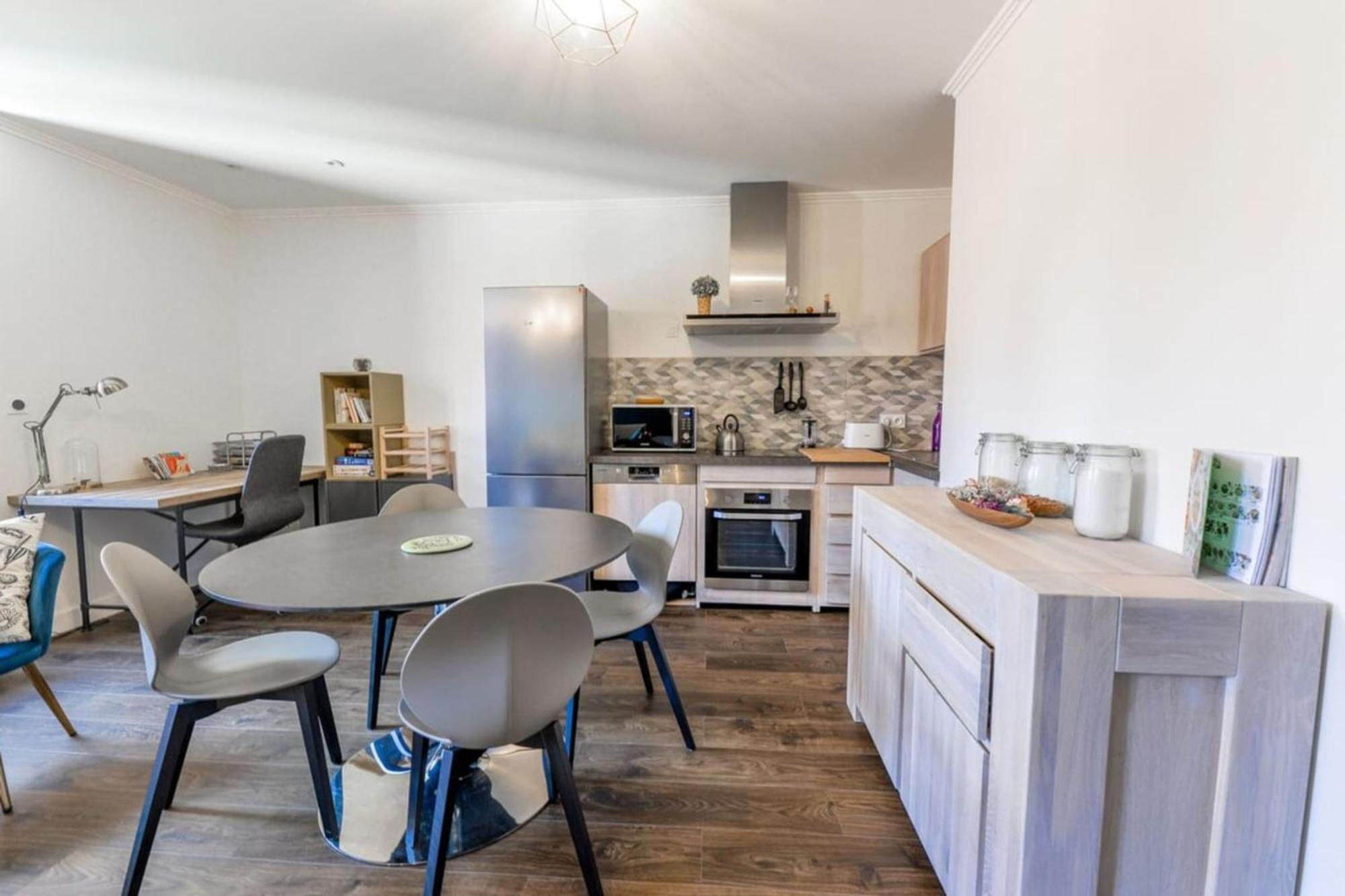 3-Star Rated Apartment In The Heart Of The Old Town With A View 안시 외부 사진