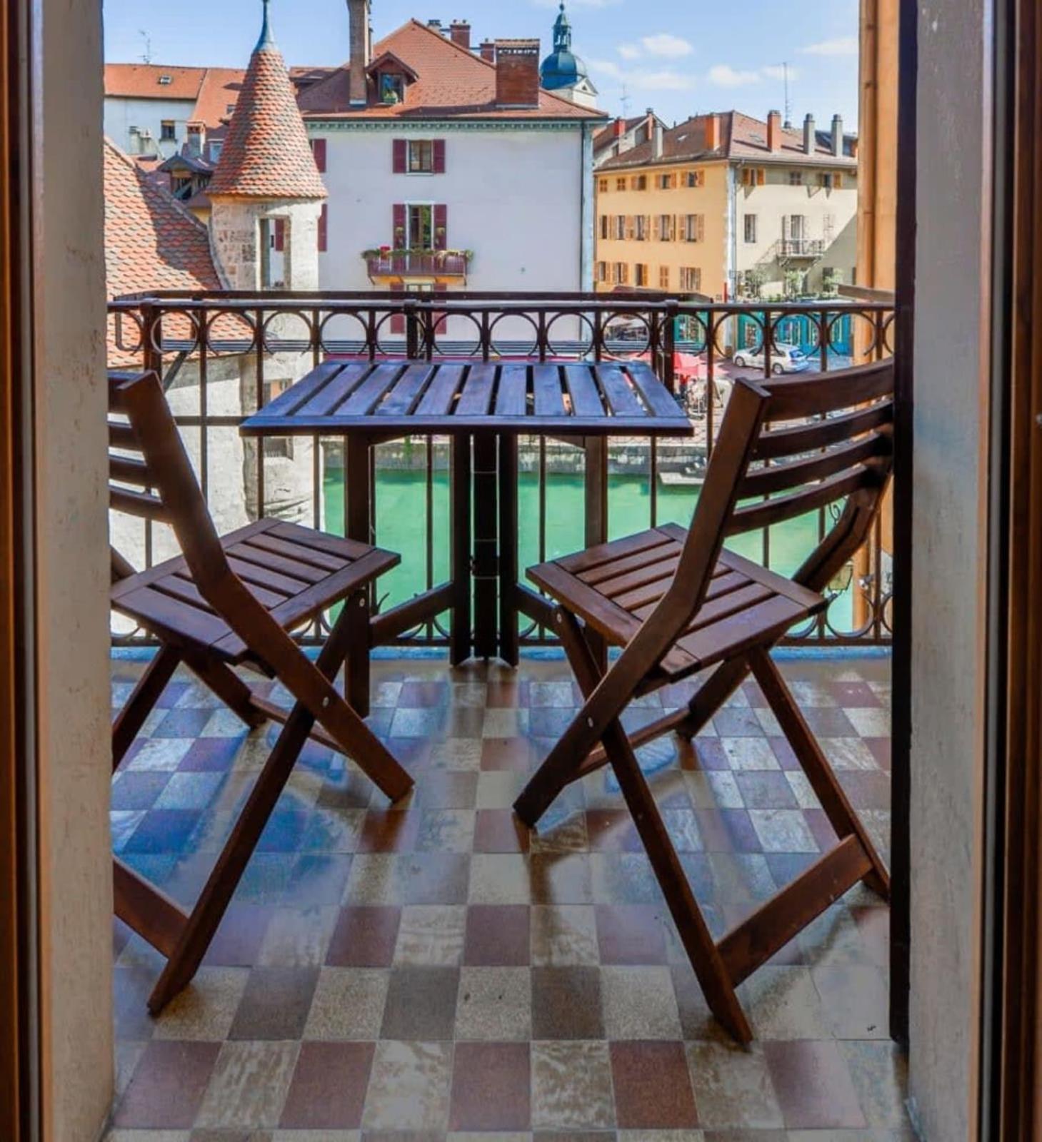 3-Star Rated Apartment In The Heart Of The Old Town With A View 안시 외부 사진